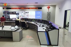 控制臺燈光聯(lián)動(dòng)報(bào)警系統(tǒng)